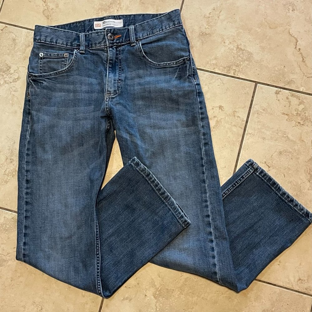 Lee Sz 31/30 L653 MODERN Series Relaxed Fit Bootcut